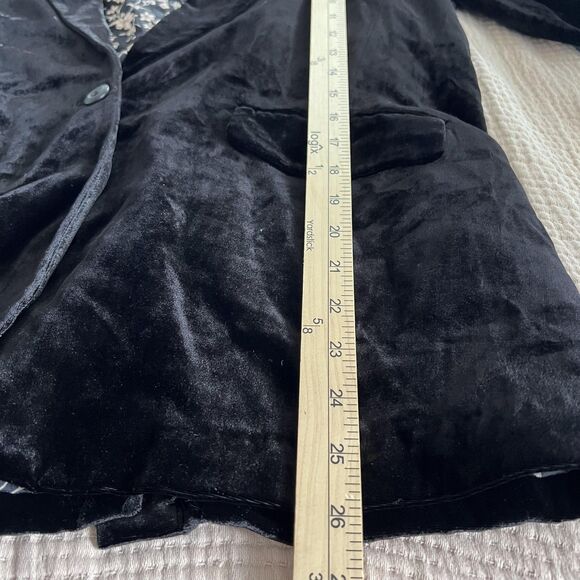 Sundance Monte Rosa Blazer Womens 6 Black Velvet Button Floral Jacket Silk NEW - Picture 12 of 15